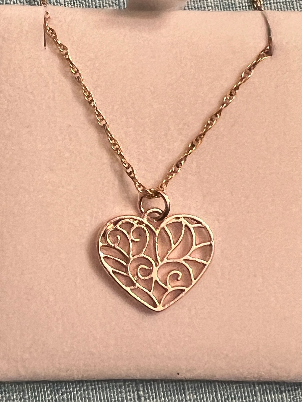 New 14k gold filled necklace with heart pendant
